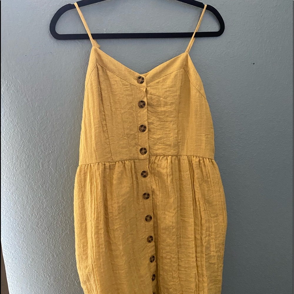 Yellow dress.